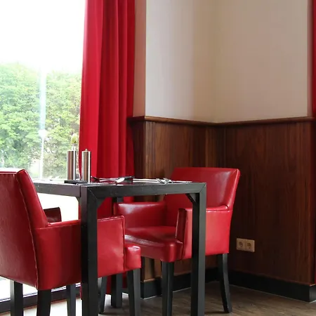 Bastion Hotel 3*