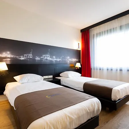 Bastion Hotel 3*