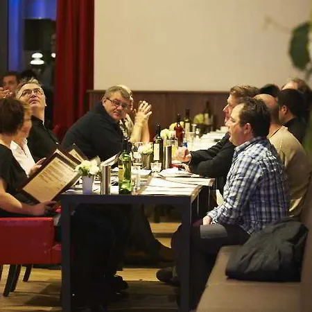 Bastion Hotell