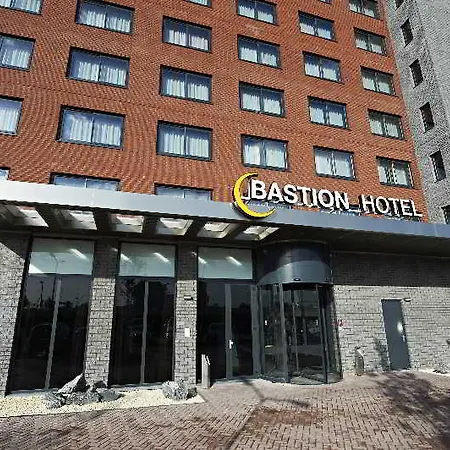 Bastion 3*