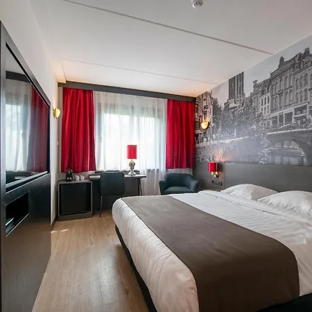 Bastion Hotell