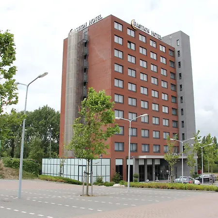 Hotell Bastion 3*