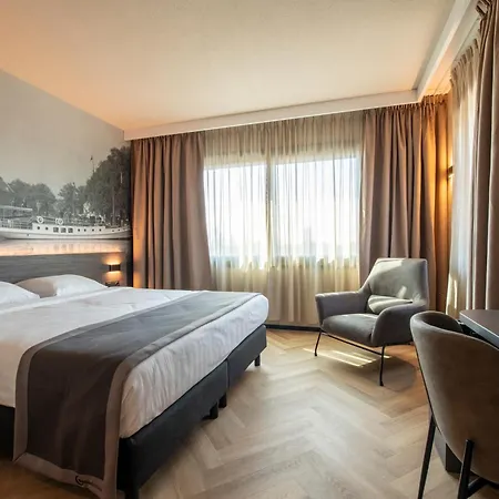Hotell Bastion 3*