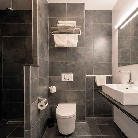 Bastion Hotel Vlaardingen